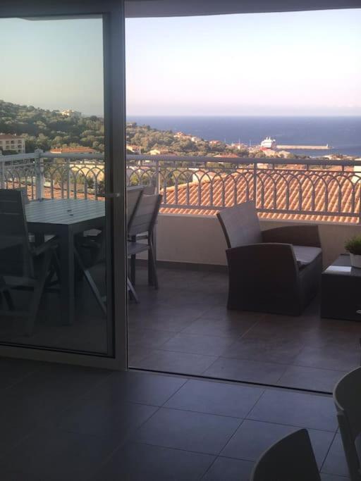 Appart Avec Terrasse Vue Sur Mer Exceptionnelle LʼÎle-Rousse Eksteriør bilde